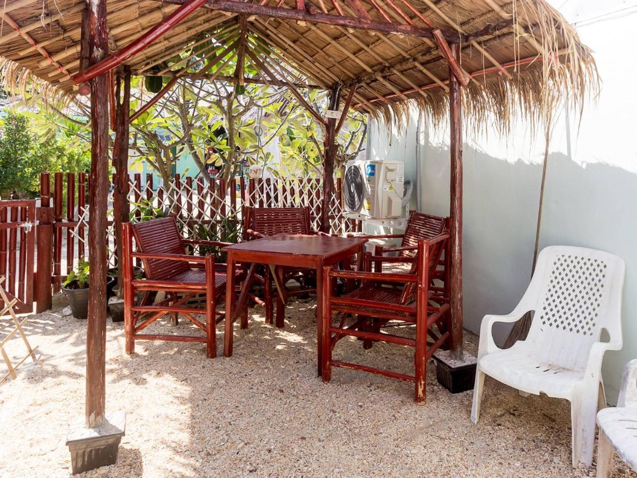 Hotel On The Beach Ko Lanta Zewnętrze zdjęcie