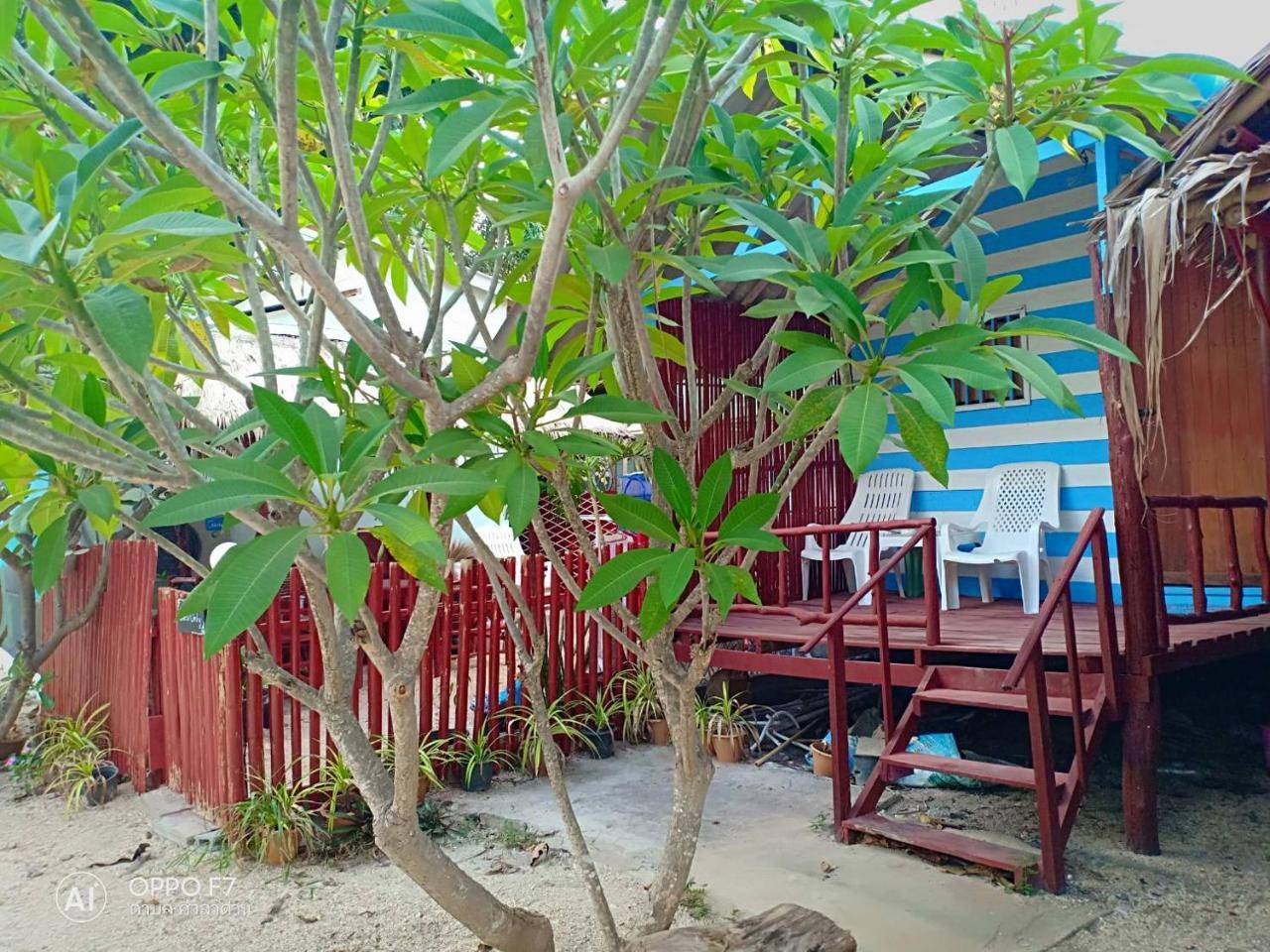 Hotel On The Beach Ko Lanta Zewnętrze zdjęcie